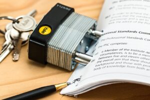What to know before signing a commercial lease.